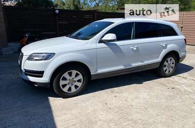 Позашляховик / Кросовер Audi Q7 2013 в Києві