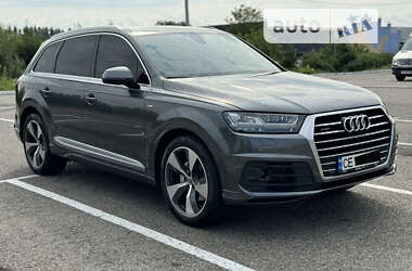 Внедорожник / Кроссовер Audi Q7 2016 в Черновцах