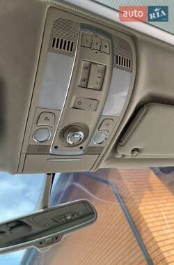 Внедорожник / Кроссовер Audi Q7 2011 в 