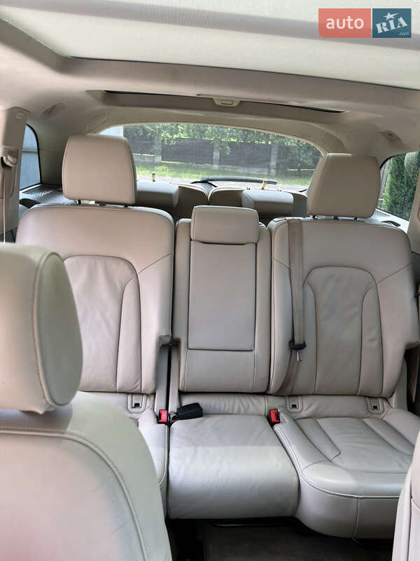 Позашляховик / Кросовер Audi Q7 2011 в Самборі