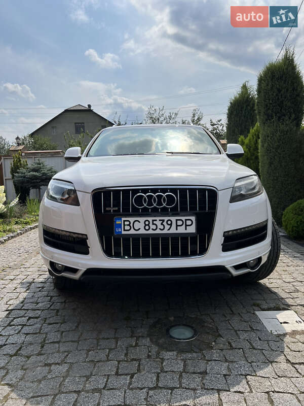 Позашляховик / Кросовер Audi Q7 2011 в Самборі
