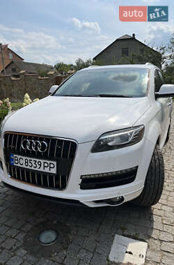 Внедорожник / Кроссовер Audi Q7 2011 в 