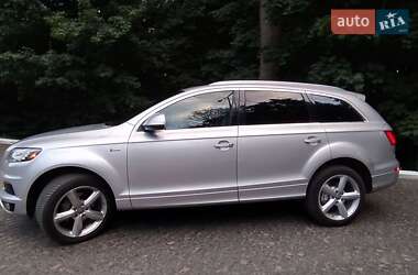 Внедорожник / Кроссовер Audi Q7 2015 в 
