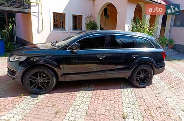 Позашляховик / Кросовер Audi Q7 2007 в 