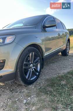 Позашляховик / Кросовер Audi Q7 2007 в Болехові