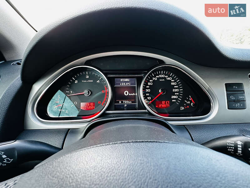 Позашляховик / Кросовер Audi Q7 2010 в Стрию