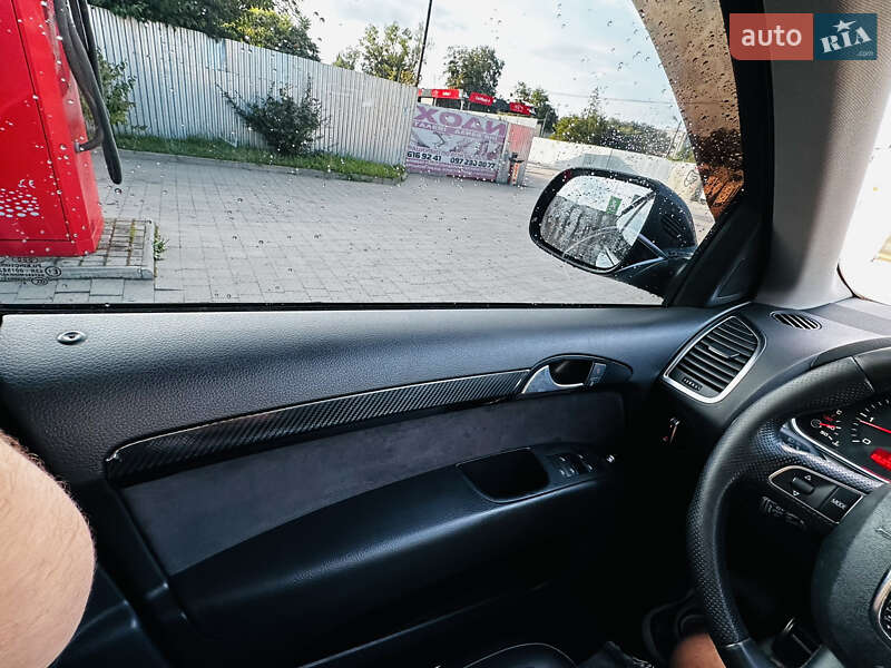 Позашляховик / Кросовер Audi Q7 2010 в Стрию