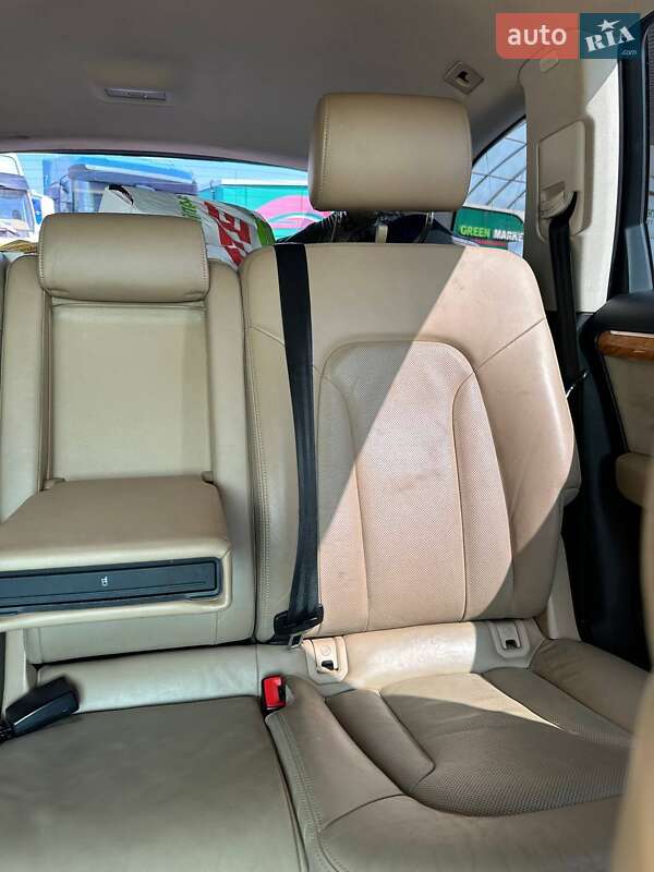 Позашляховик / Кросовер Audi Q7 2011 в Одесі