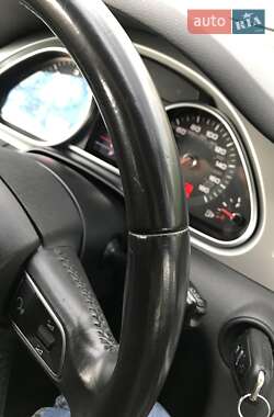 Внедорожник / Кроссовер Audi Q7 2010 в 