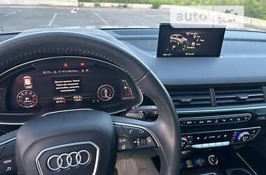 Позашляховик / Кросовер Audi Q7 2019 в Бучі