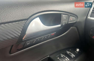 Позашляховик / Кросовер Audi Q7 2014 в 