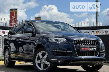 Позашляховик / Кросовер Audi Q7 2013 в Києві