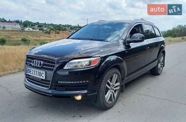 Внедорожник / Кроссовер Audi Q7 2007 в 