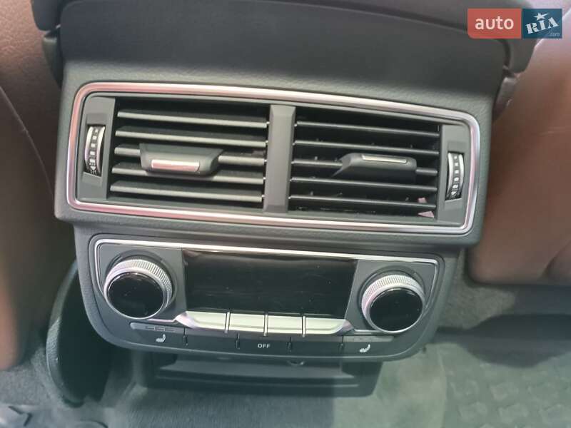 Позашляховик / Кросовер Audi Q7 2019 в Львові