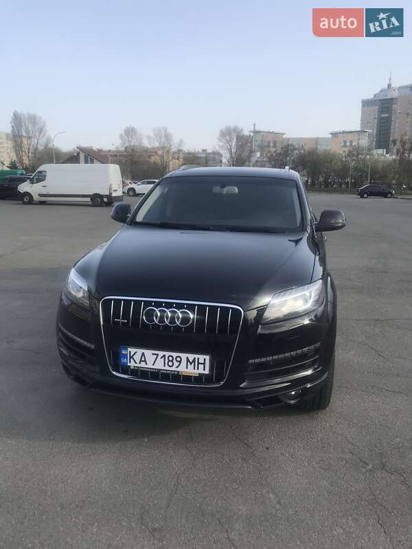 Внедорожник / Кроссовер Audi Q7 2013 в Киеве
