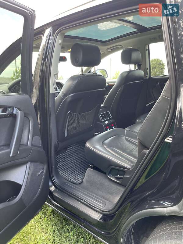Внедорожник / Кроссовер Audi Q7 2013 в Луцке
