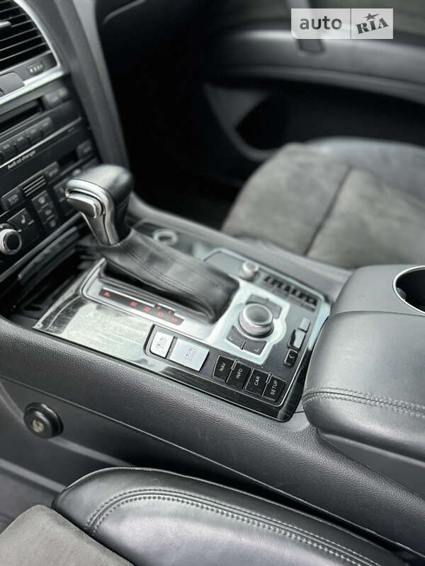 Позашляховик / Кросовер Audi Q7 2007 в Києві