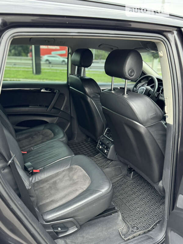 Позашляховик / Кросовер Audi Q7 2007 в Києві