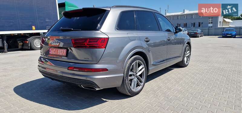 Позашляховик / Кросовер Audi Q7 2018 в Тернополі