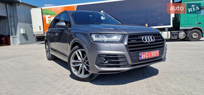 Позашляховик / Кросовер Audi Q7 2018 в Тернополі