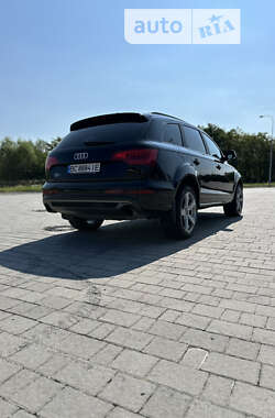 Позашляховик / Кросовер Audi Q7 2010 в Львові