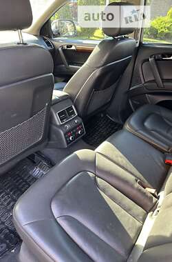 Внедорожник / Кроссовер Audi Q7 2013 в Днепре