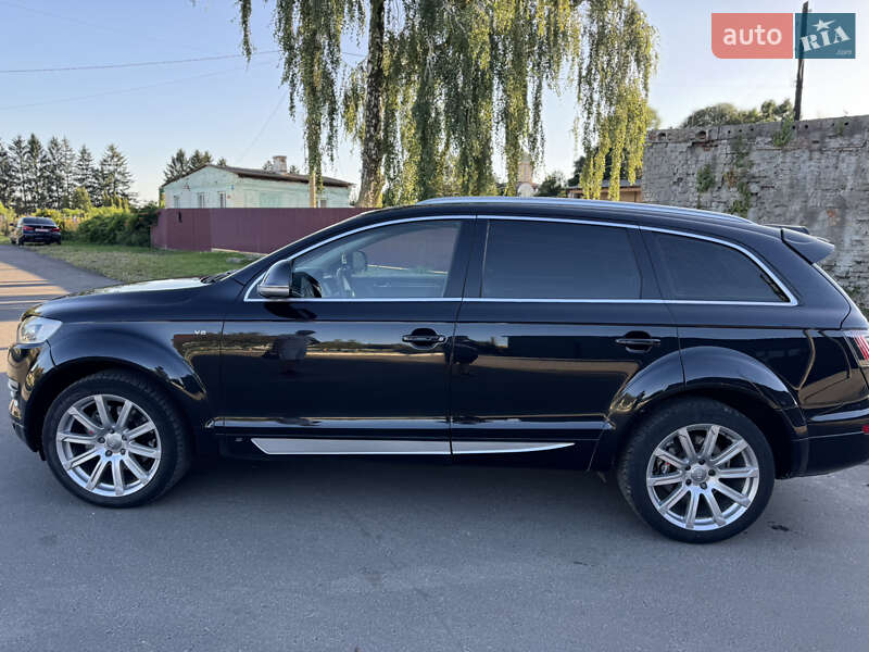 Внедорожник / Кроссовер Audi Q7 2008 в Дубно