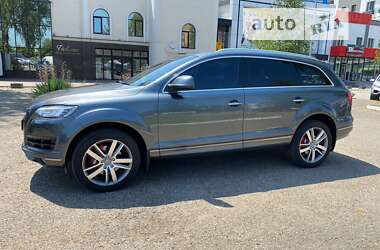 Внедорожник / Кроссовер Audi Q7 2013 в Черновцах