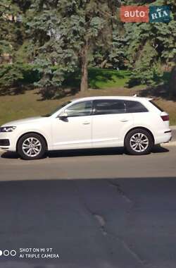 Внедорожник / Кроссовер Audi Q7 2017 в Харькове