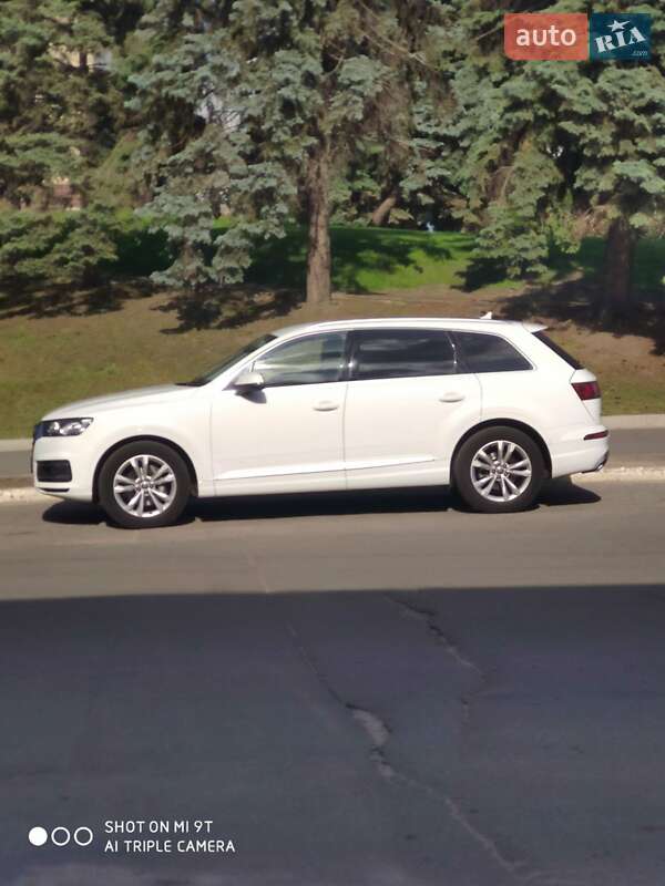 Позашляховик / Кросовер Audi Q7 2017 в Харкові