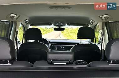 Позашляховик / Кросовер Audi Q7 2020 в 