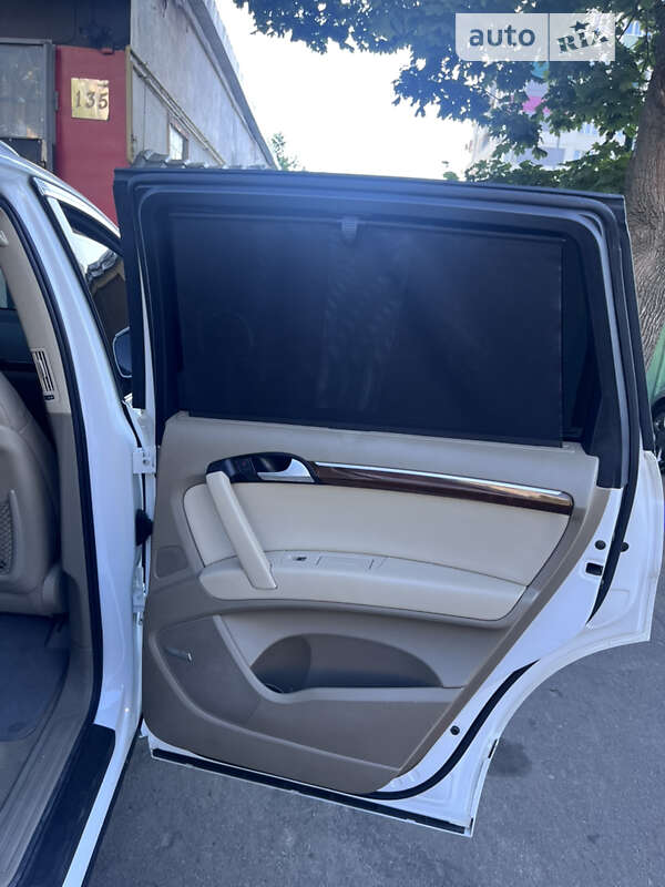 Внедорожник / Кроссовер Audi Q7 2010 в Теплике фото 13 Внедорожник / Кроссовер Audi Q7 2010 в Теплике