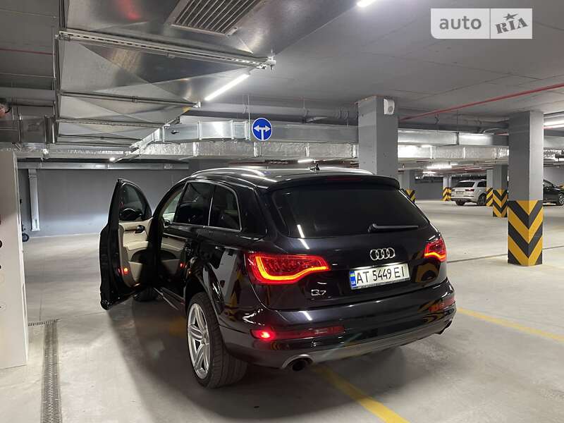 Внедорожник / Кроссовер Audi Q7 2010 в Ивано-Франковске
