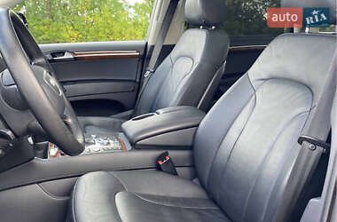 Внедорожник / Кроссовер Audi Q7 2014 в 