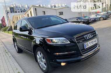 Позашляховик / Кросовер Audi Q7 2007 в Києві