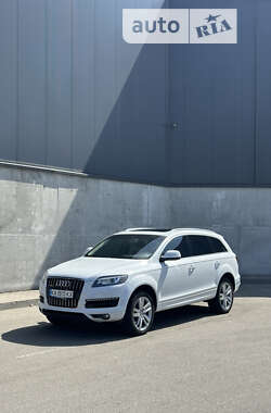 Позашляховик / Кросовер Audi Q7 2012 в Києві