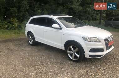 Позашляховик / Кросовер Audi Q7 2009 в 