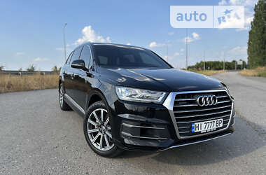 Внедорожник / Кроссовер Audi Q7 2016 в Полтаве