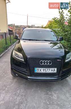 Позашляховик / Кросовер Audi Q7 2007 в 