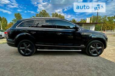 Позашляховик / Кросовер Audi Q7 2013 в Києві