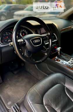 Внедорожник / Кроссовер Audi Q7 2013 в Киеве