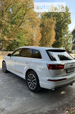 Внедорожник / Кроссовер Audi Q7 2016 в Броварах