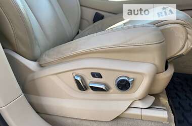 Позашляховик / Кросовер Audi Q7 2017 в 
