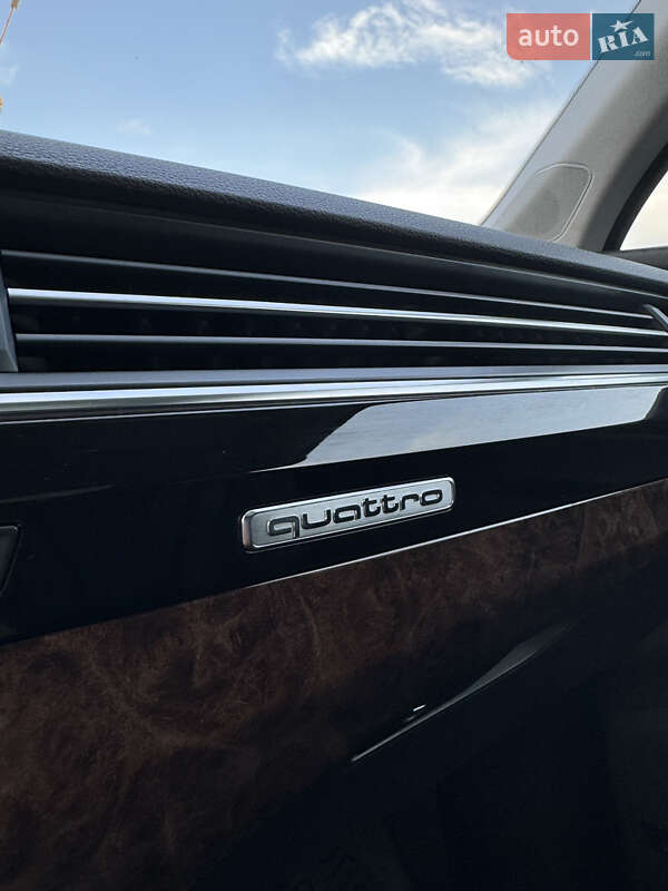 Позашляховик / Кросовер Audi Q7 2018 в Сумах
