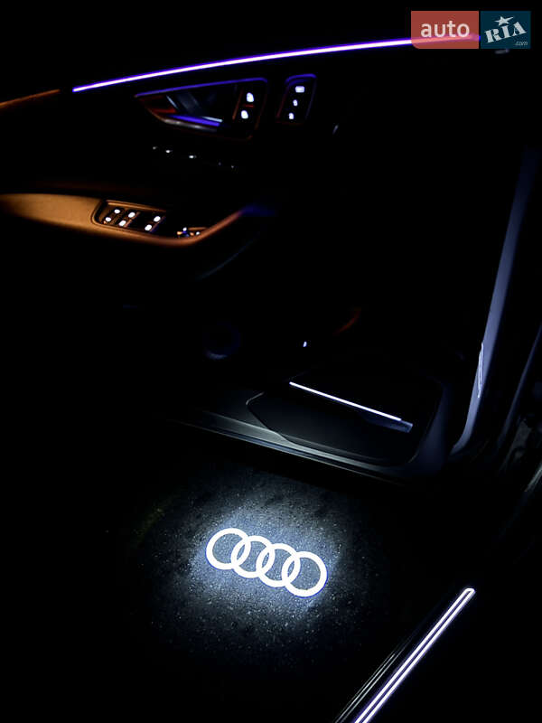 Позашляховик / Кросовер Audi Q7 2018 в Сумах