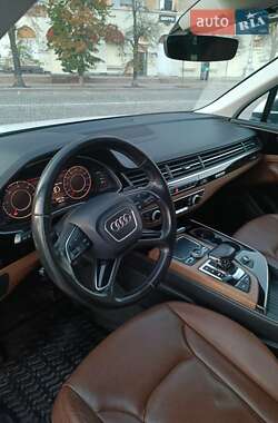 Внедорожник / Кроссовер Audi Q7 2017 в Харькове