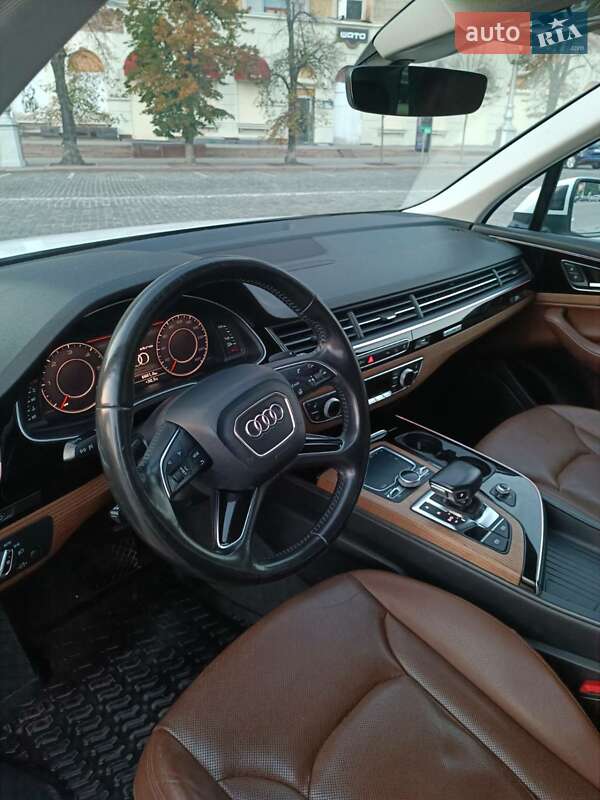 Позашляховик / Кросовер Audi Q7 2017 в Харкові