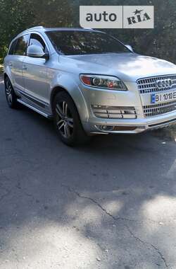 Внедорожник / Кроссовер Audi Q7 2006 в 