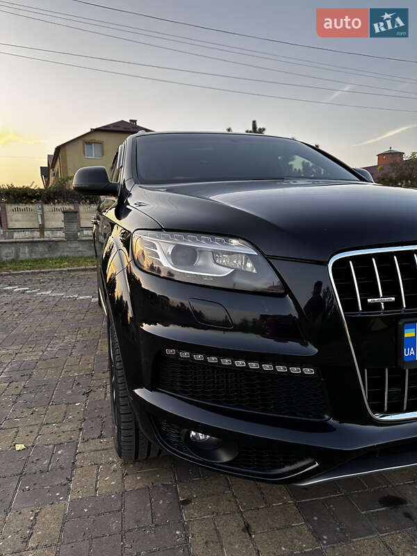 Позашляховик / Кросовер Audi Q7 2010 в Самборі