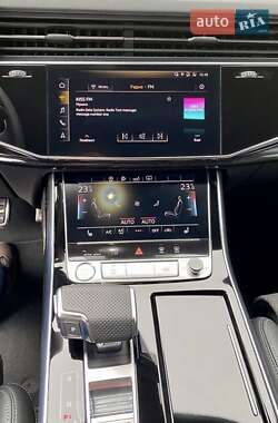 Внедорожник / Кроссовер Audi Q7 2020 в 